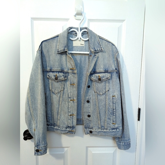 Aritzia Wilfred Free Jean Jacket - Picture 1 of 4